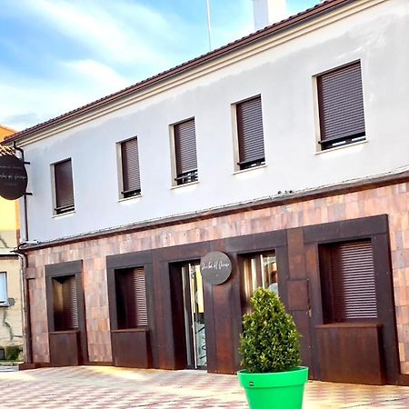 Estudio Puertas Del Orbigo Carrizo de la Ribera エクステリア 写真
