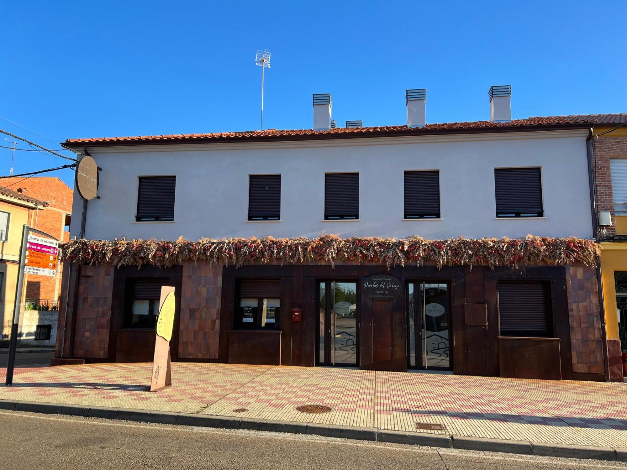 Estudio Puertas Del Orbigo Carrizo de la Ribera エクステリア 写真